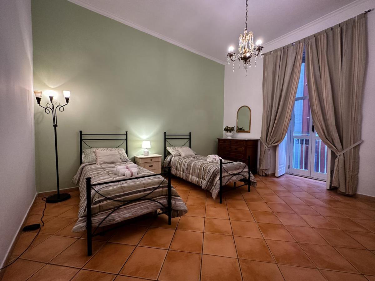 Vila La Rotonda A Toledo Neapol Exteriér fotografie
